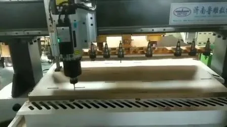 Ball Screw High Precision Advertising CNC Router with Vacuum Table